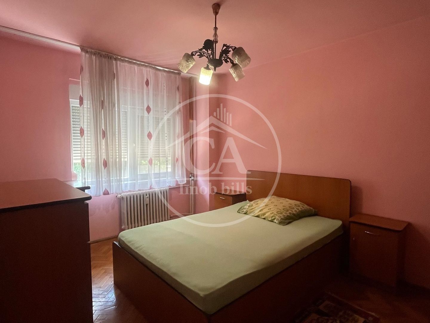 Apartament de închiriat cu 3 camere în zona centrală, Oradea - Poză 1