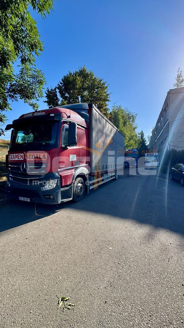 Afacere la cheie - scoala de soferi - 17 vehicule - Poză 14