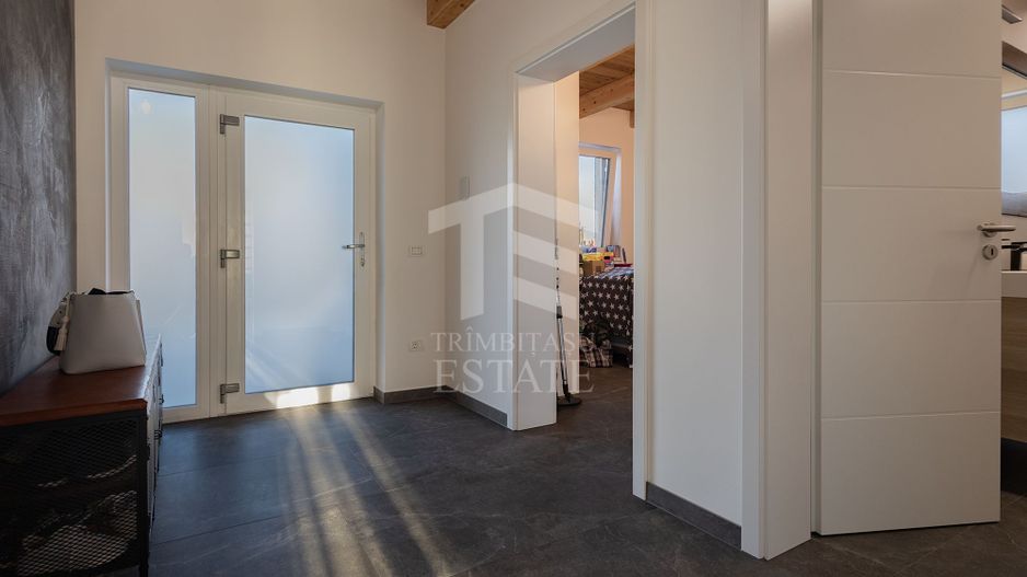 Casa deosebita de vanzare in Giarmata COMISION 0% CUMPARATOR - Poză 14