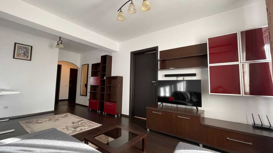 Închiriez apartament 2 camere, Mihai Bravu, centrală proprie - Poză 2
