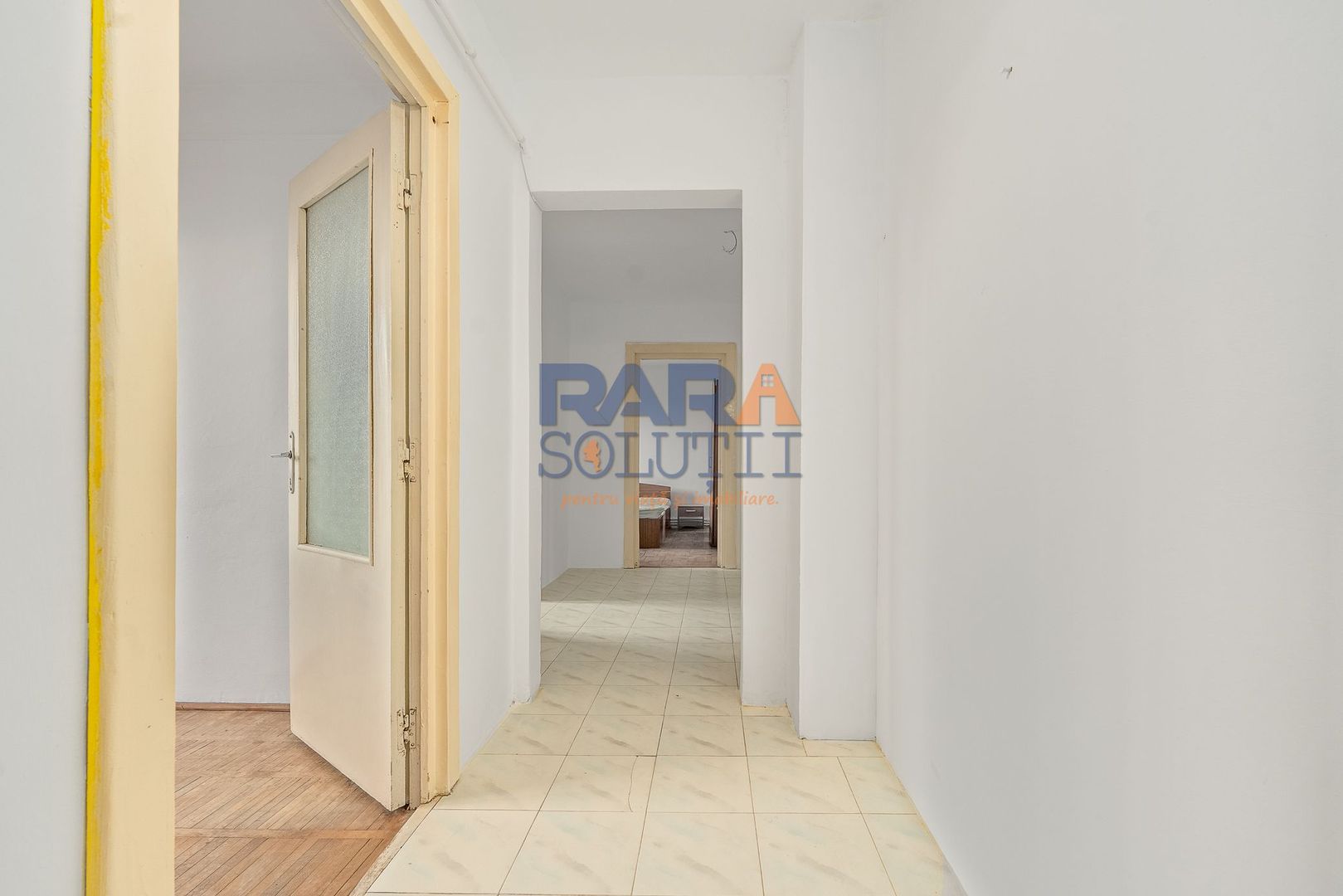 Apartament 3 camere + 2 băi IEFTIN: 700 €/mp - Poză 13