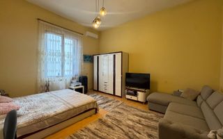 PROPRIETATE INTERBELICA 4 CAMERE+ GARSONIERA + BOXE || PIATA VICTORIEI - Poză 9