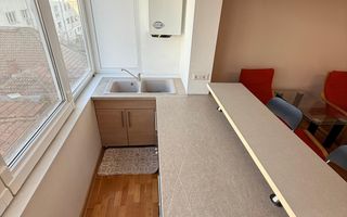 3 camere, zona Dambovita, apt superb, centrala proprie, disponibil imediat - Poză 4