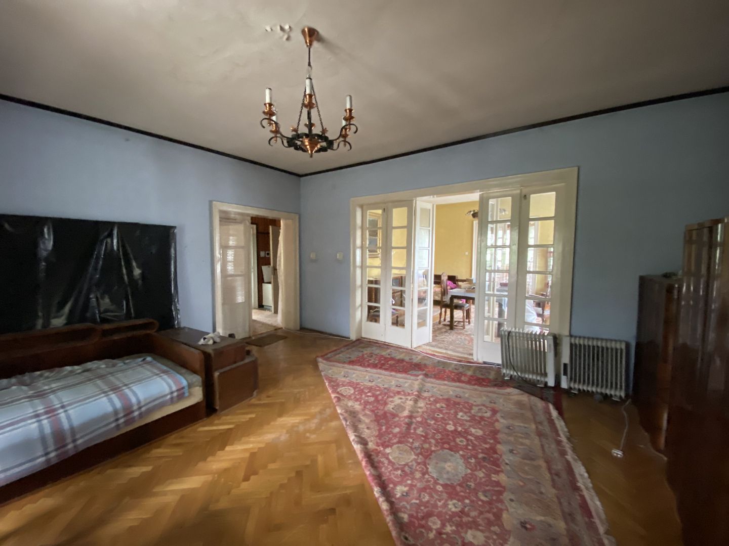 Apartament generos 4 camere, zona Băile Neptun - Poză 1