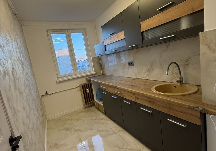 APARTAMENT 2 CAMERE LUX  DRUMUL TABEREI - Poză 1