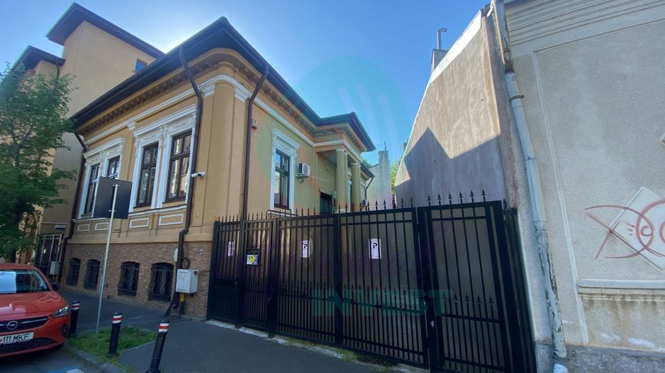 Casa eleganta si curte proprie de 71 mp in zona Plantelor - Poză 3