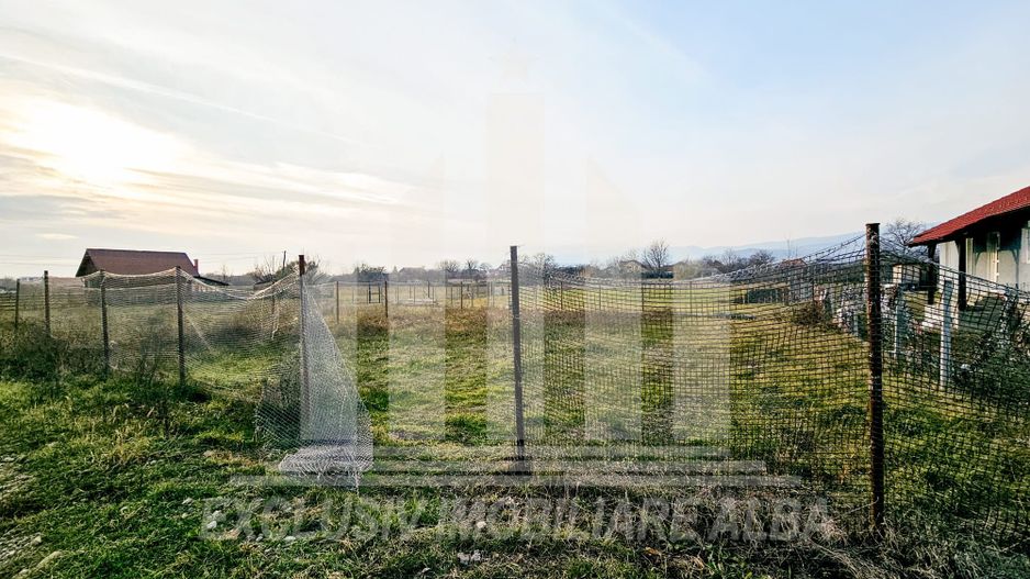 Teren intravilan de vanzare, Partos - Poză 4