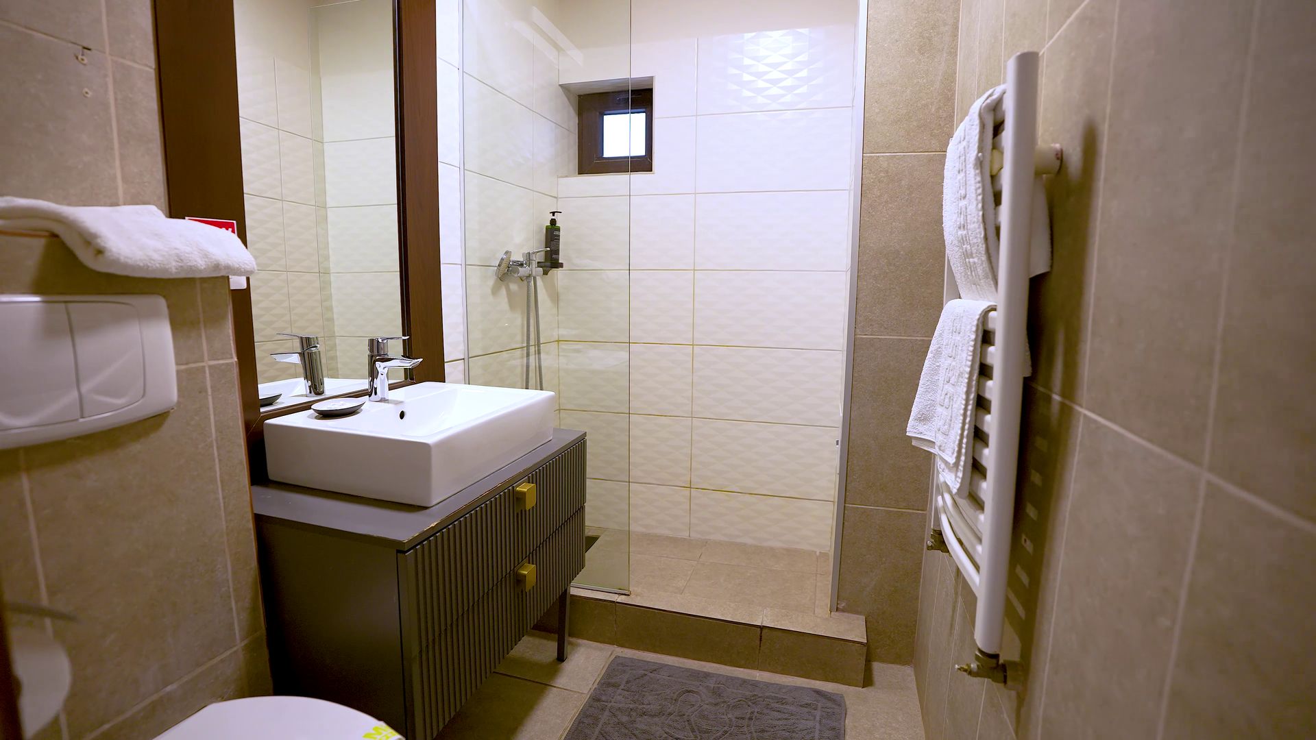 Casa Vila 12 camere de vanzare Calea Calarasilor Bucuresti Sector 3 - Poză 15