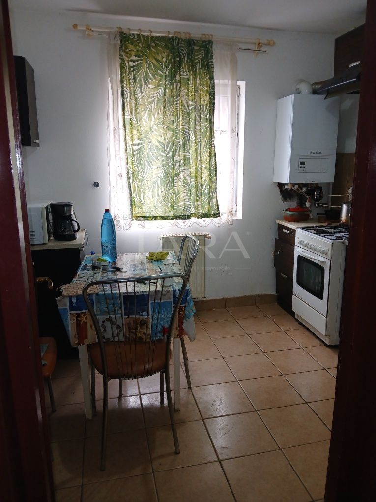Apartament Zona Regal - Poză 1
