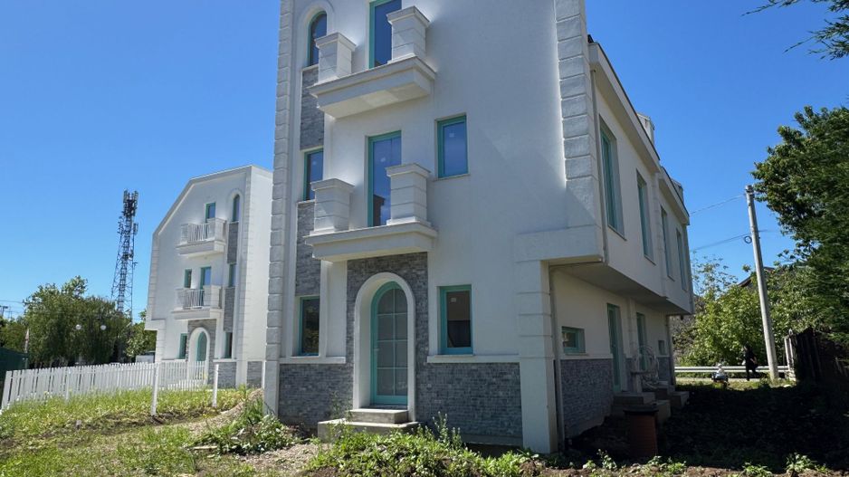 Vile ENGLEZESTI Premium Otopeni , zona BUNA - Poză 1