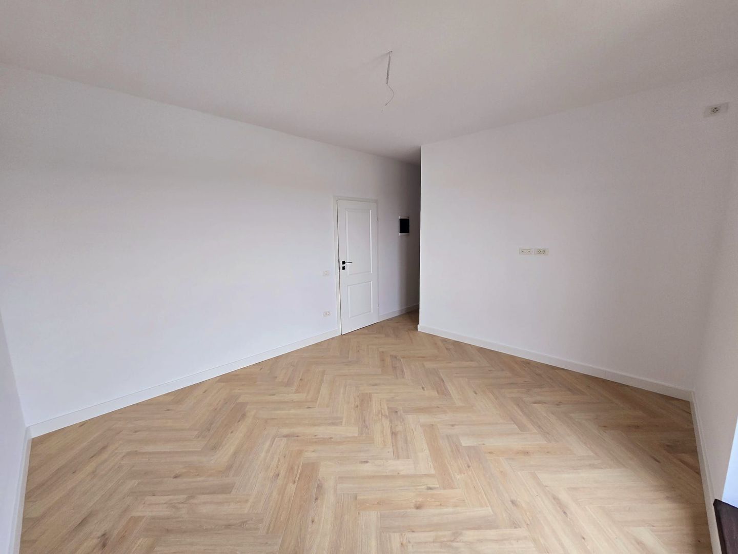 VILA 5 CAMERE | CORBEANCA | LANGA PADURE - Poză 11
