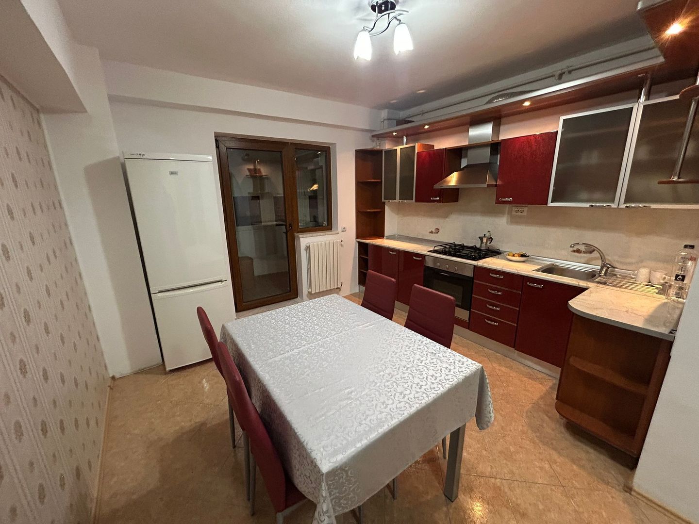Apartament 2 camere, etaj 3 - zona Centru - Poză 5