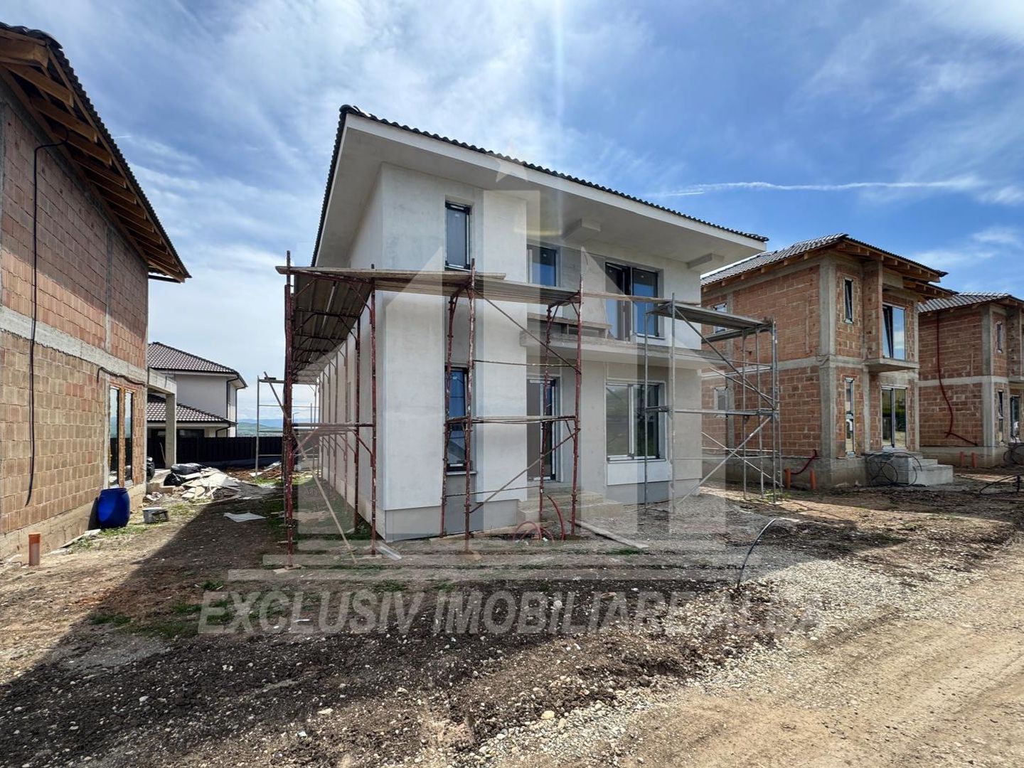 Casa individuala | P + 1 | 125 mp utili | 250 mp teren | Cetate - Poză 1