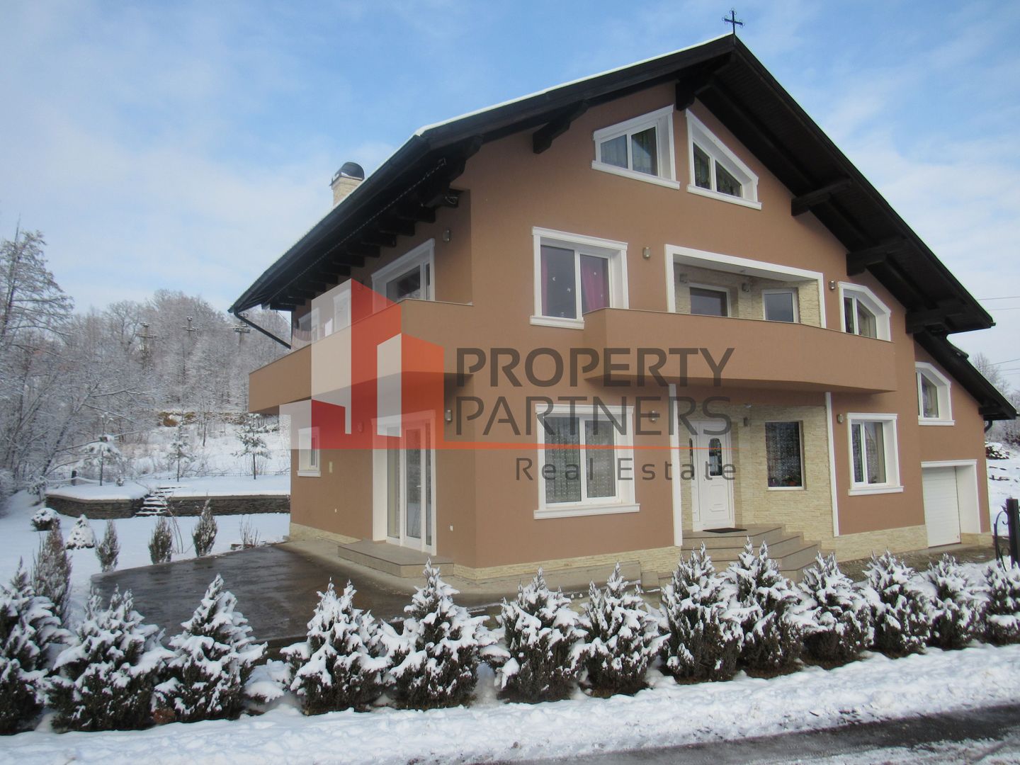 Vila de locuit in Bran/Predelut cu panorama superba. - Poză 11