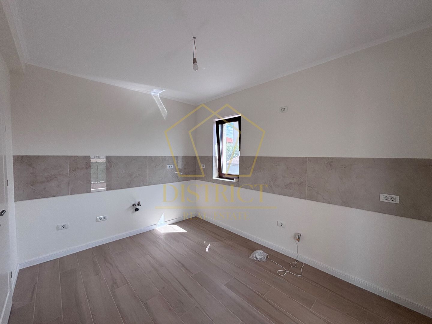 Duplex modern cu 5 camere I Dumbravita - Poză 3