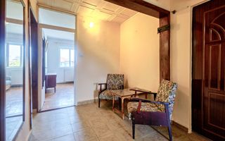 Apartament cu 3 camere de vânzare în zona Aradului - Poză 2