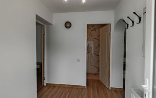 SANPETRU .Casa pretabila 2 familii ( Parinti + copil),singur in curte. - Poză 14