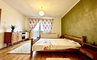 Casa la intrare în Ghiroda - Poză 22
