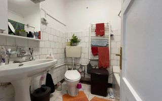 Apartament 2 Camere Onesti - Zona Centrala - Etaj 1 - Poză 6