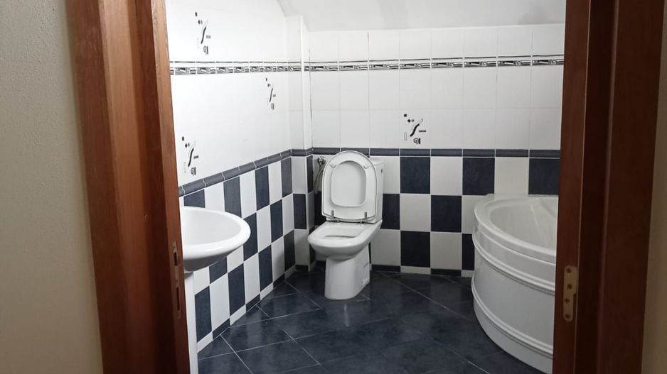 Casa perfectă pentru tine și afacerea ta – zona Casa Sindicatelor! - Poză 20