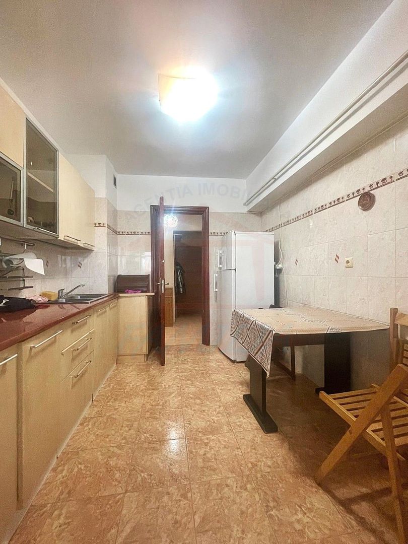 🏡 Apartament spațios 2 camere, decomandat, Mazepa – etaj 8, cu lift - Poză 1