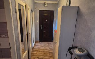 Vand apartament 1 camera etajul.3 Micro 2 - Poză 4