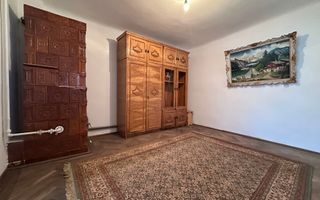 Vanzare casă cu potențial rezidențial și comercial în Pucioasa -441 mp - Poză 9