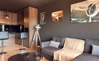 Apartament 2 camere, etaj intermediar, parcare, Viva City, zona Iulius - Poză 1