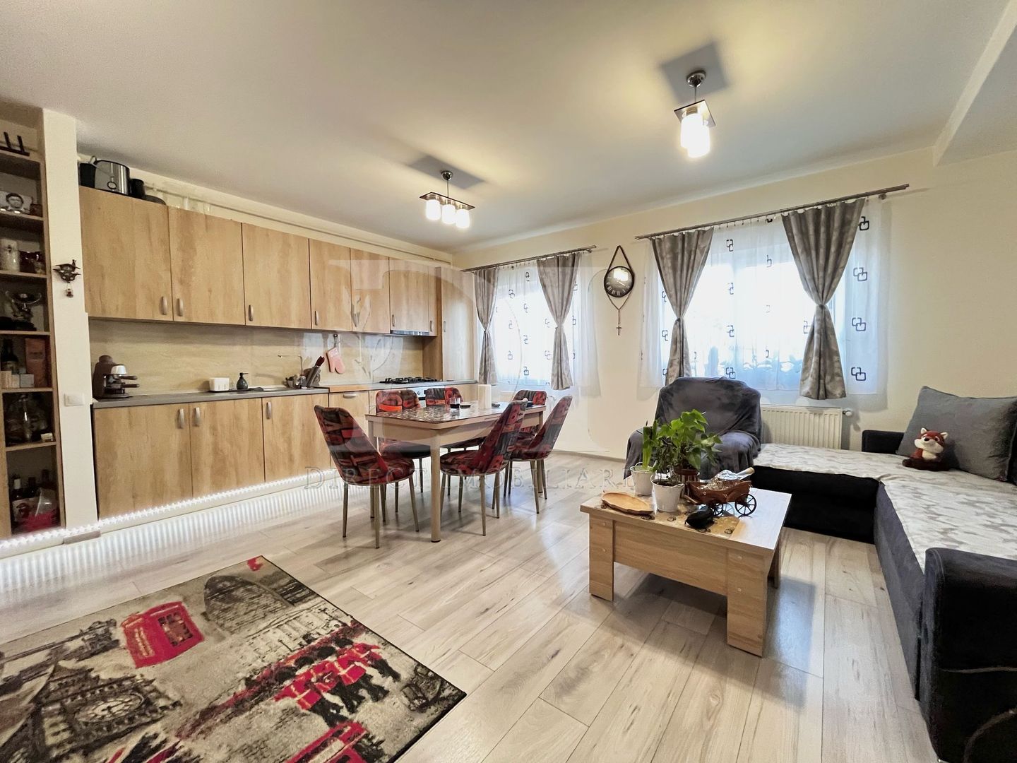 Apartament 3 camere | parcare | etaj intermediar | bloc nou - Poză 1