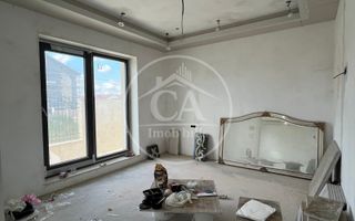 Casă de vânzare P+E+M cu 7 camere in Cartierul Grigorescu, Oradea - Poză 4