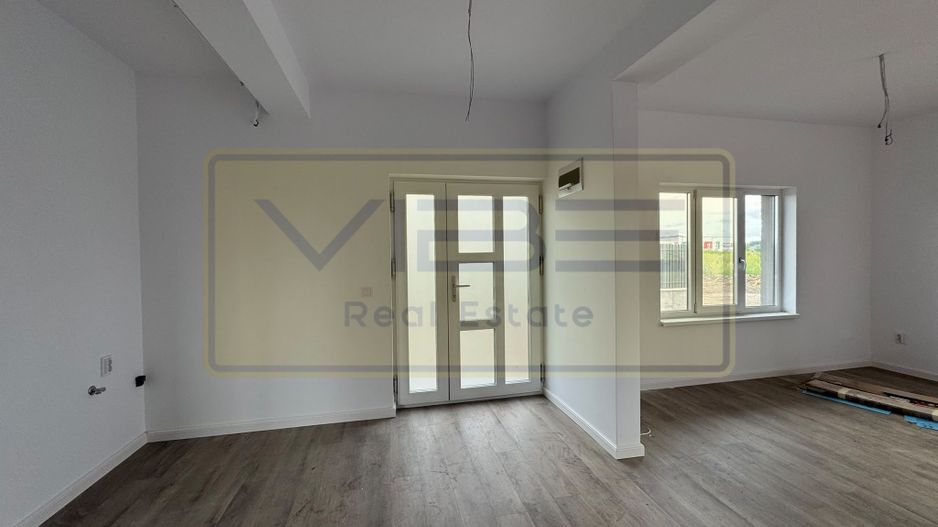 Duplex 4 camere Miroslava - Rond Valea Ursului - Poză 10