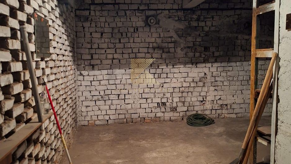 Garaj de vânzare – Bulevardul Victoriei, Brașov - Poză 4