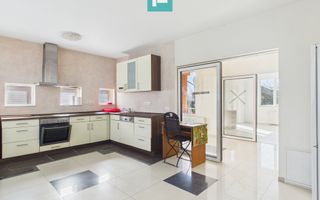 Casă individuală de închiriat – Moșnița Nouă - Poză 8