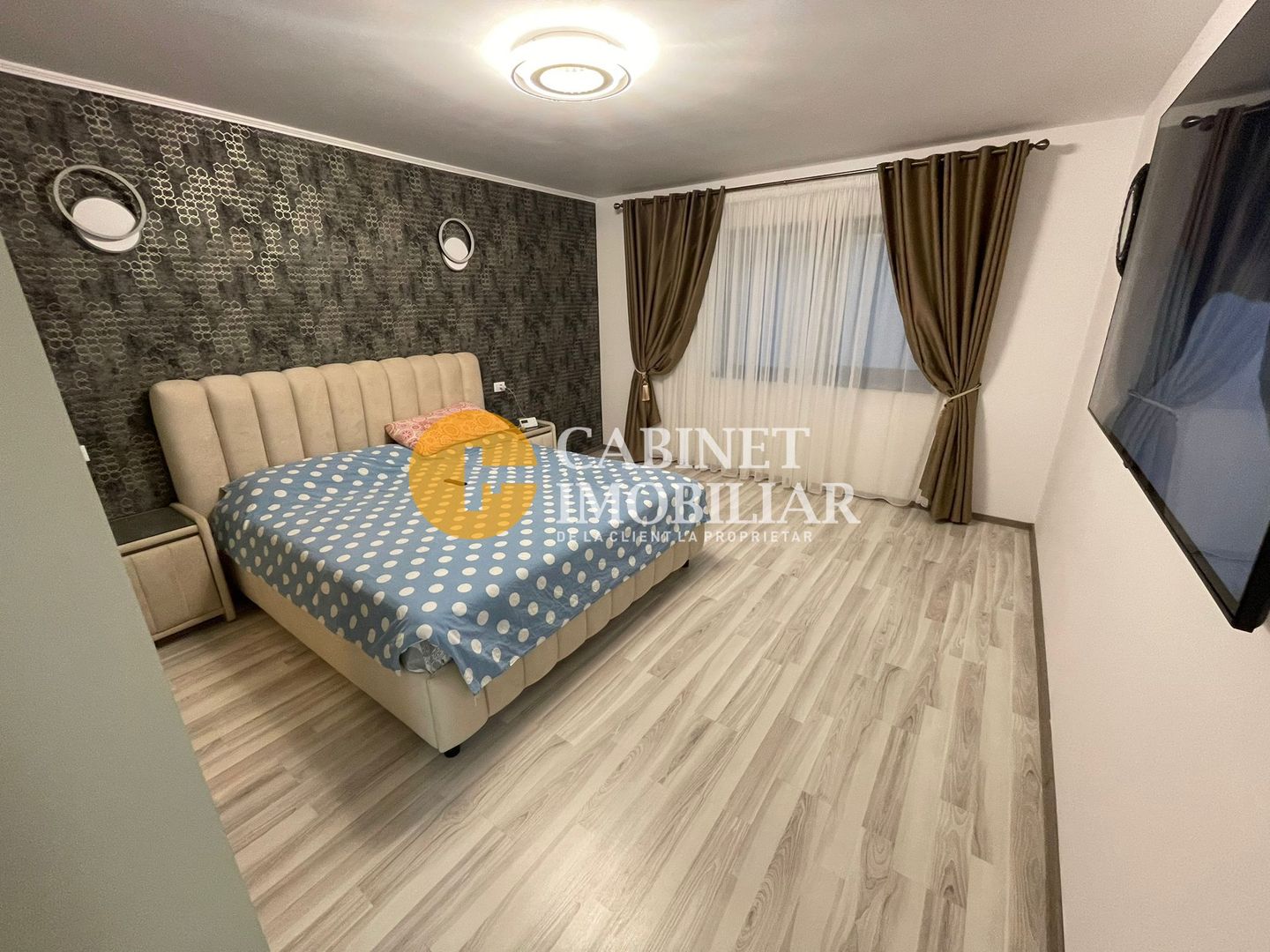 Vila 4 camere PREMIUM - mobilata - intabulata - La asfalt - Poză 8
