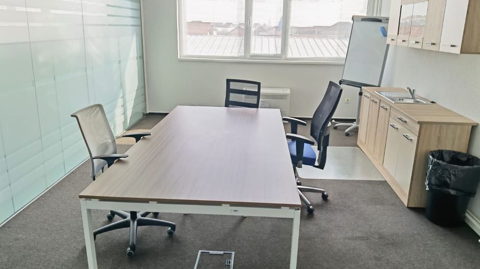 Spatii birouri/servicii - Poză 14