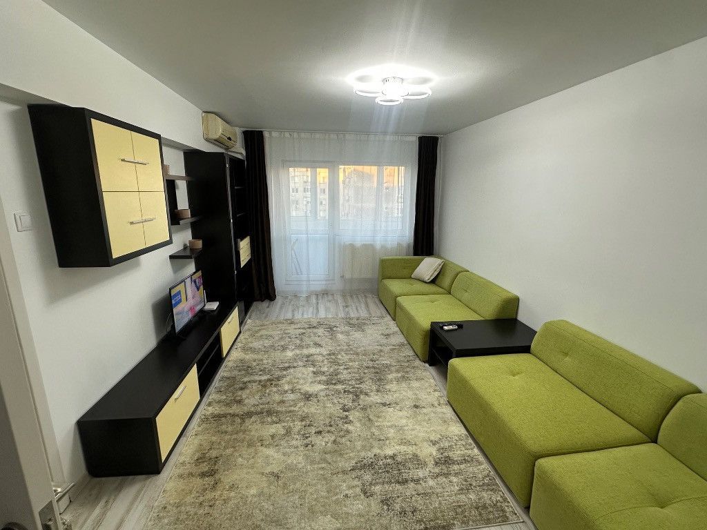 Inchiriez apartament 2 camere - renovat Crangasi - Poză 1