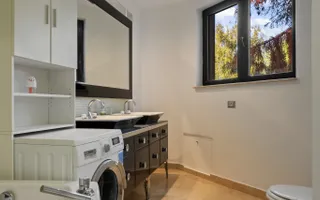VILA ELEGANTA 5 CAMERE CU CURTE SI TERASA || EROU IANCU NICOLAE- PIPERA - Poză 25