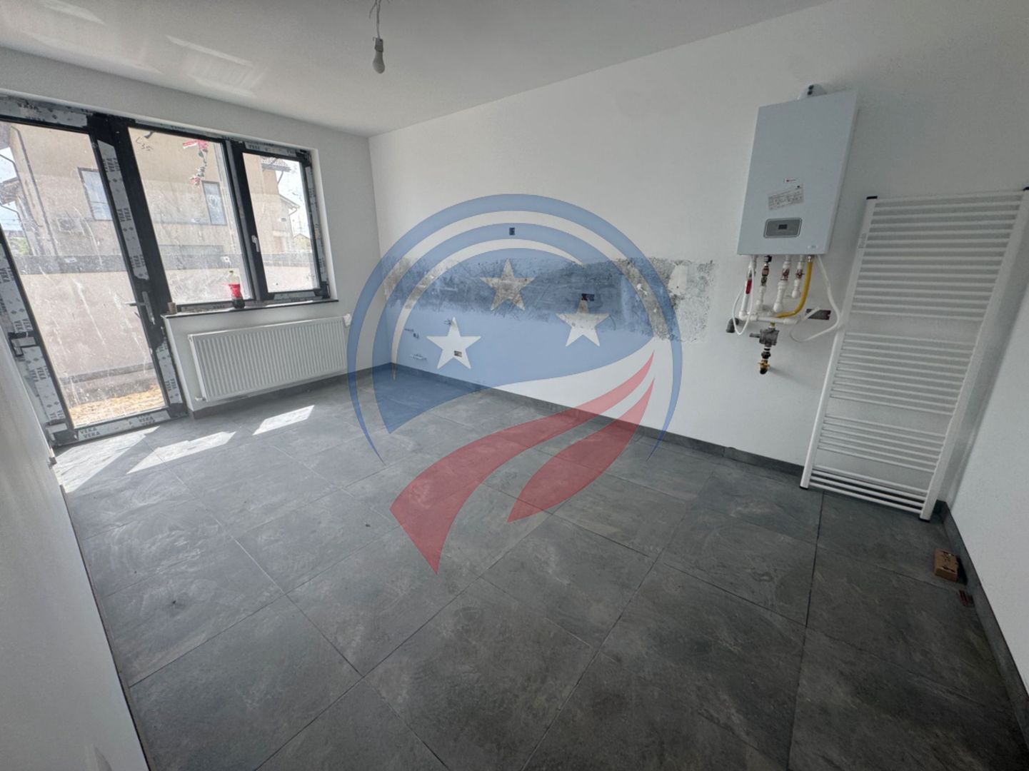 Casa noua, premium, p+1, acces rapid catre Craiova - Poză 10