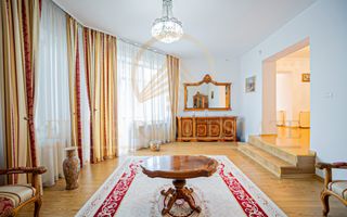 Ovidiu Sud - Zona premium - Vila impozanta, curte mare, garaj, terasa! - Poză 8