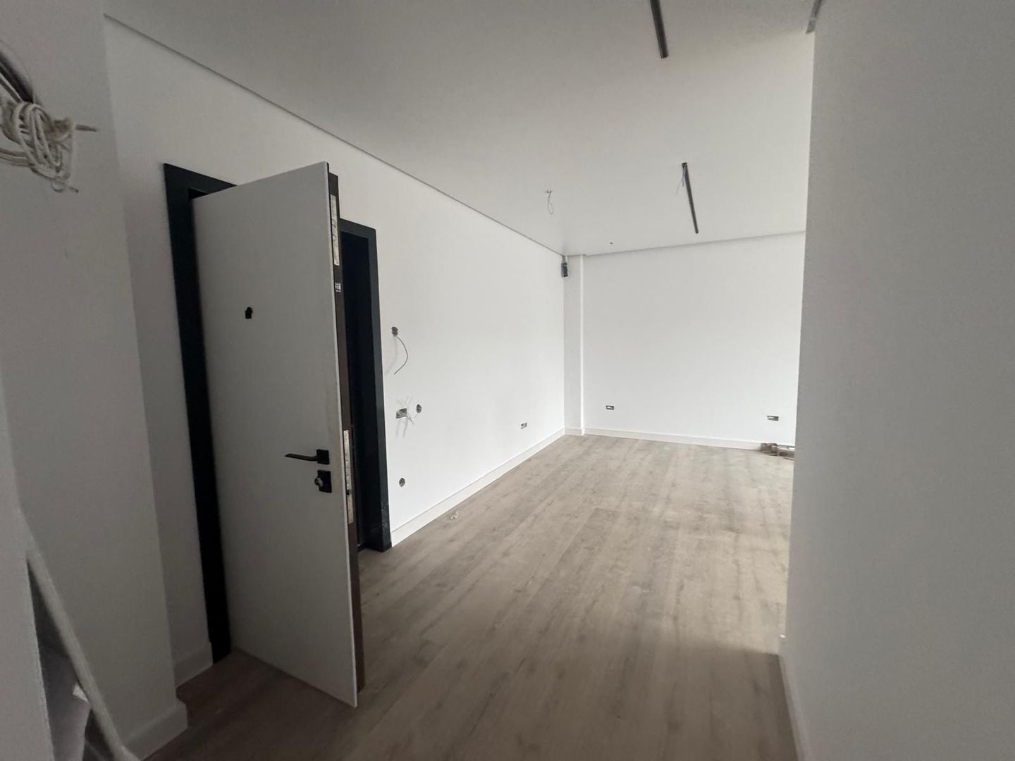 Apartament 75mp LA CHEIE., garaj si boxa, Sibiu - Poză 10