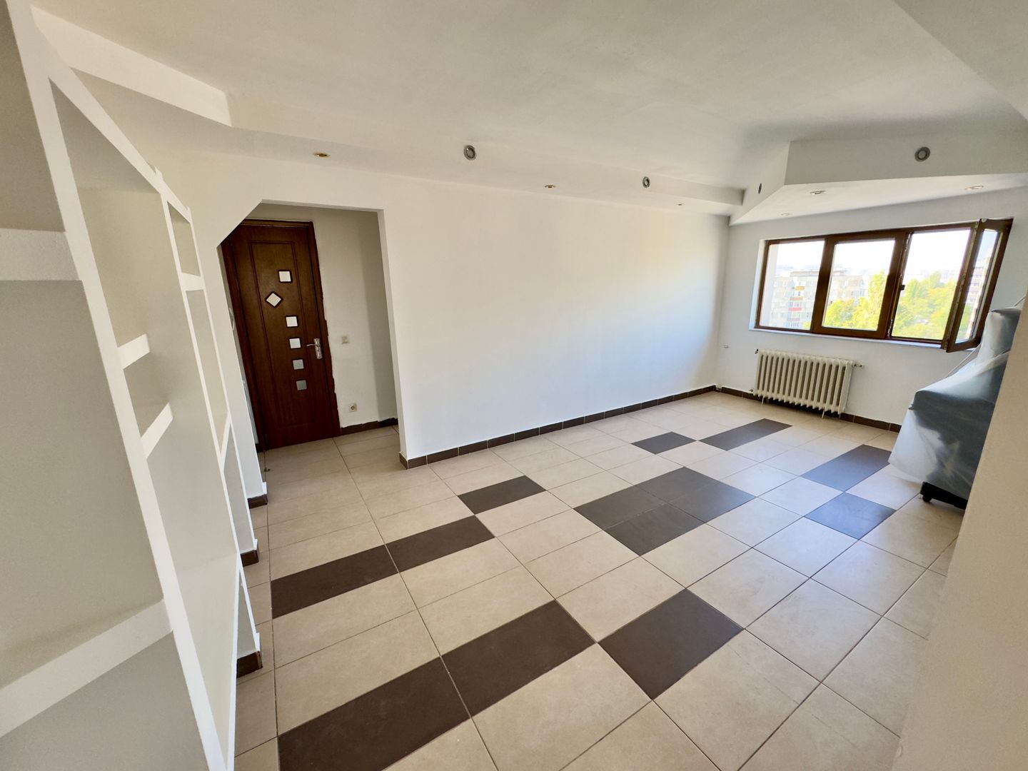 Apartament 3 camere Decomandat | 1 min. metrou Gorjului | Comision 0! - Poză 1