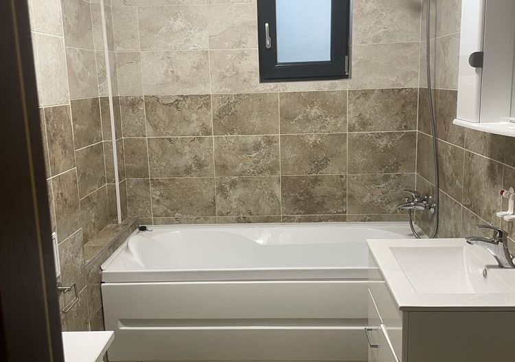 Apartament 2 camere 54 mp+ boxă 7 mp+ loc de parcare- 106500euro - Poză 6