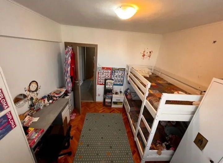 Metrou Obor // reabilitat // vedere fata/spate - Poză 3