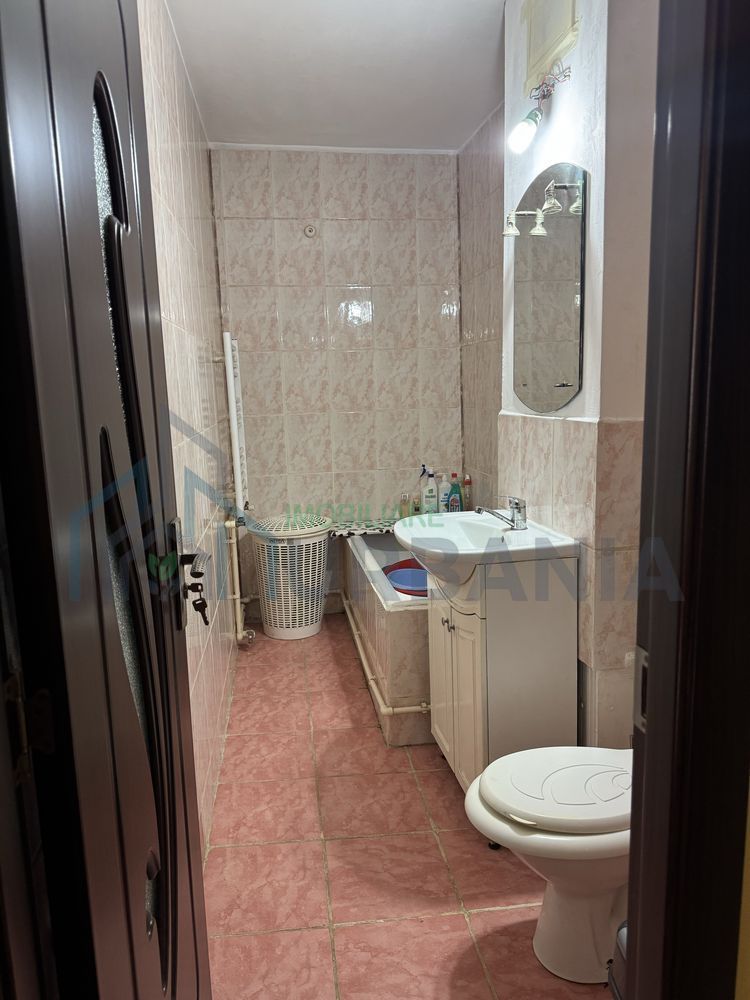 Apartament 2 camere etaj 1 Lupeni - Poză 3