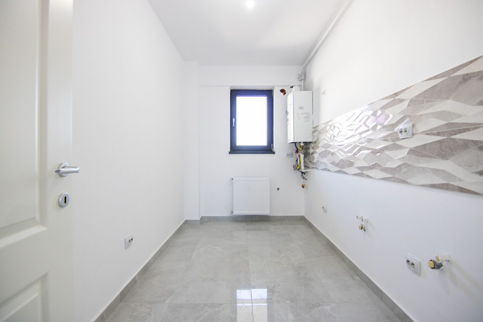 3 Camere, Militari Pacii, Bloc Nou, 2 Bai, Living Spatios, 77 mp, Balcon - Poză 13
