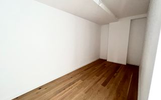 APARTAMENT DEOSEBIT CU 3 CAMERE LA VANZARE CU VEDERE LA LAC - Poză 5