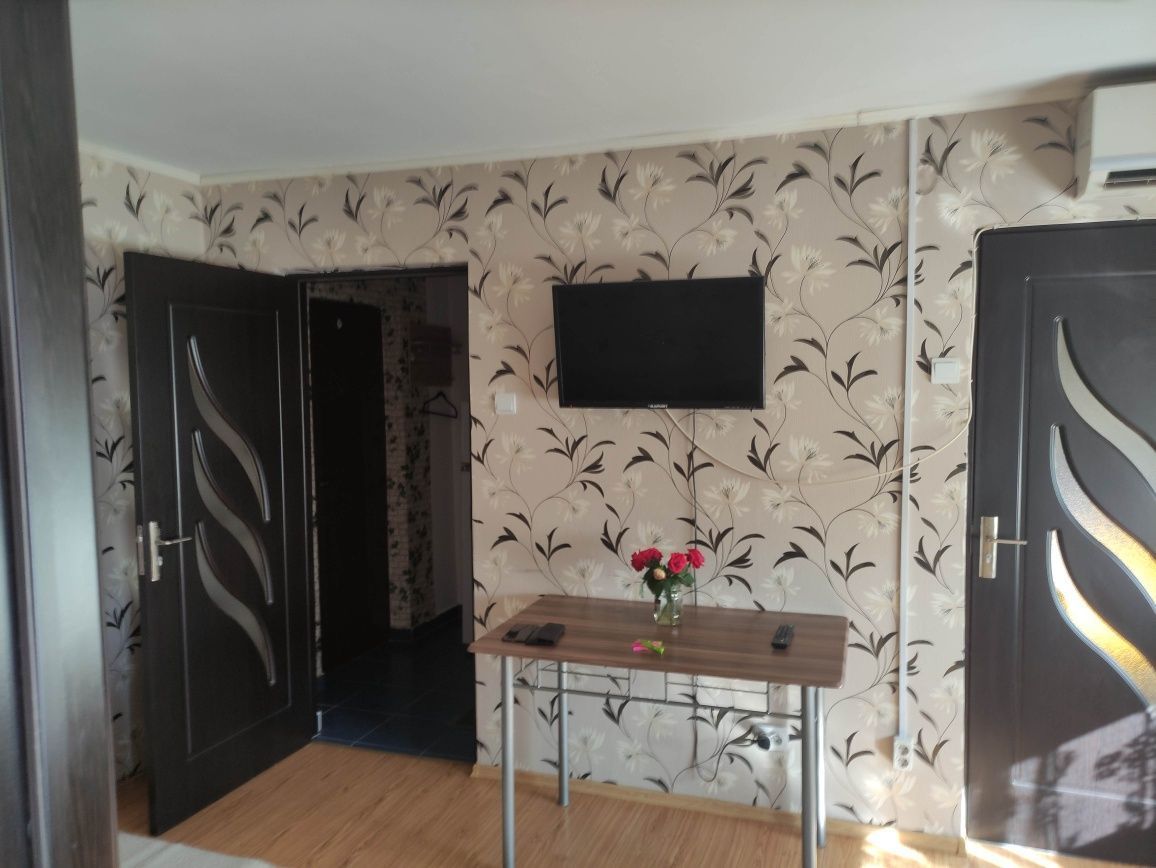 Vând apartament 2 camere (mobilat/utilat) Tecuci - Poză 6