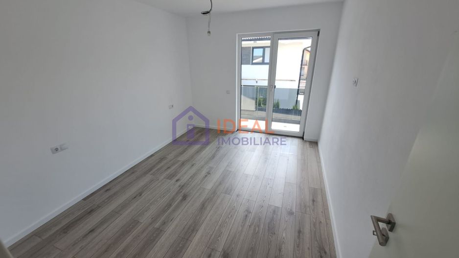 Casa Tip Duplex cu 4 camere, si gradina in Cartierul Arhitectilor - Poză 9