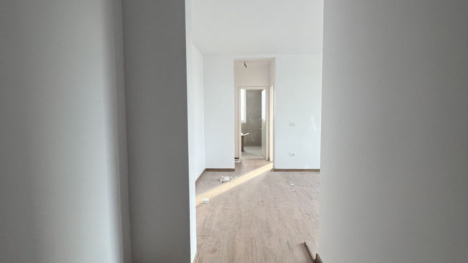 Apartament 2 cam bloc nou zona Selgros - Poză 11