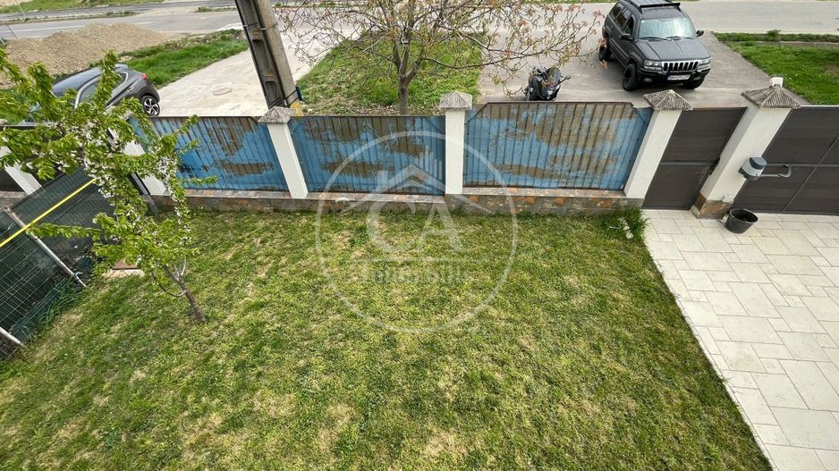 Casă de vanzare cu 3 camere în Cartierul Tineretului, Haieu, Bihor - Poză 22